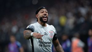 Memphis Depay Corinthians