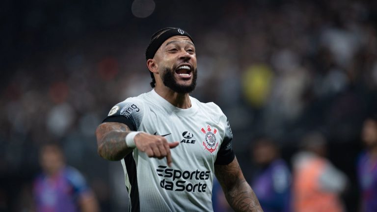 Memphis Depay Corinthians