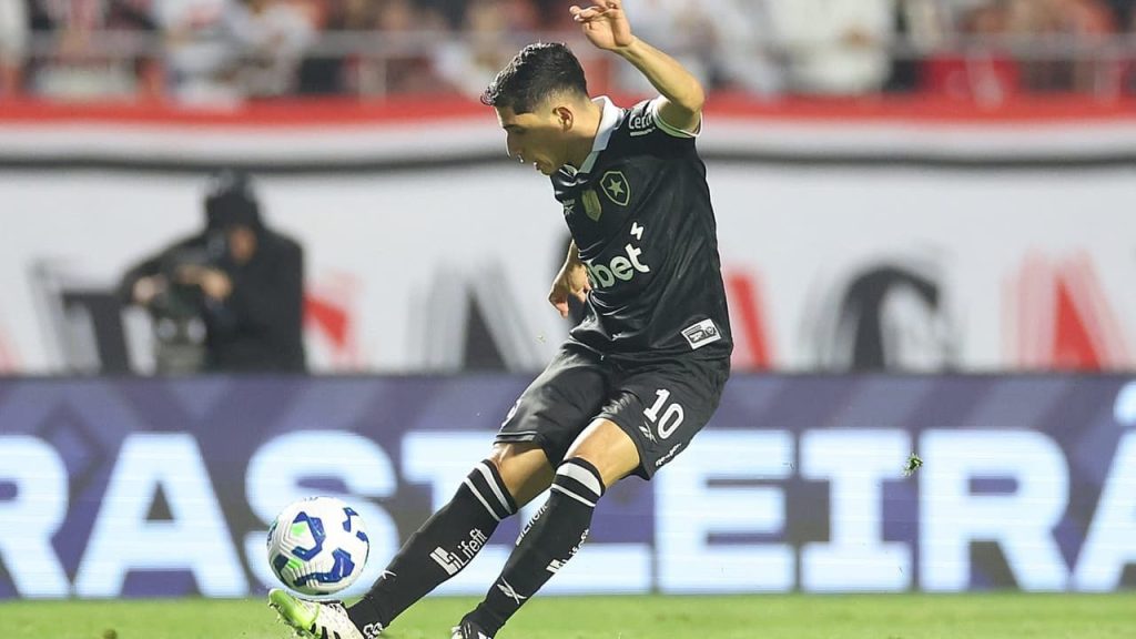 Savarino / Botafogo