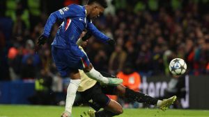 Estevão / Chelsea
