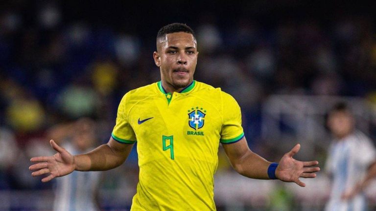 Vitor Roque / Seleção Brasileira